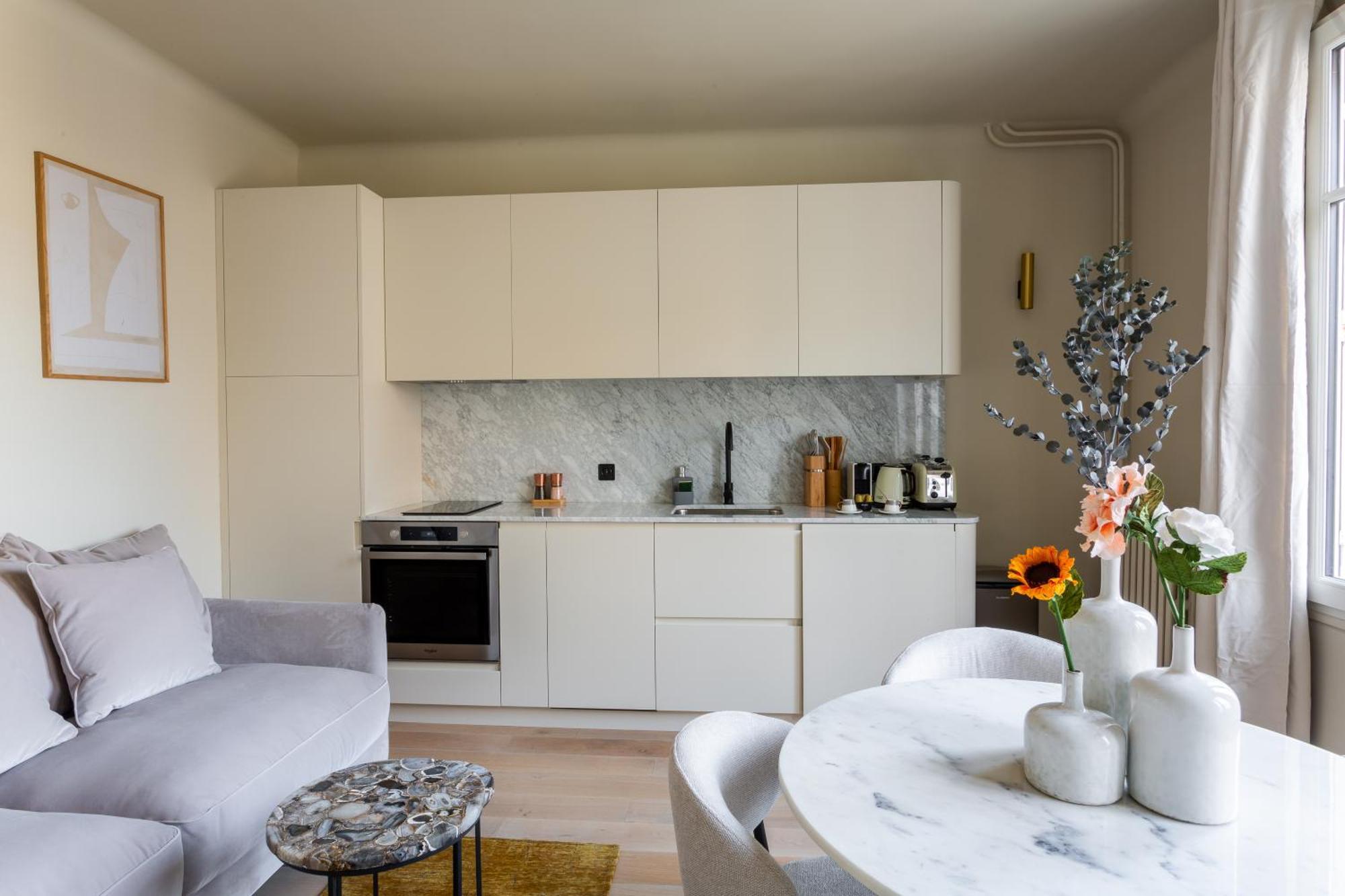 The Carla Suite Eiffel Tower View París Exterior foto