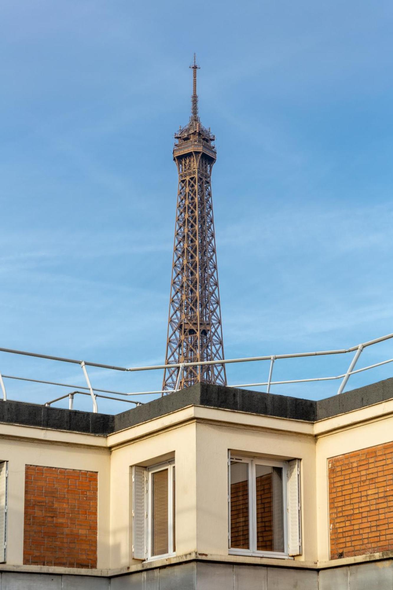 The Carla Suite Eiffel Tower View París Exterior foto